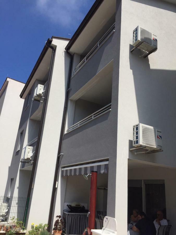 Apartman Medulin Exterior foto